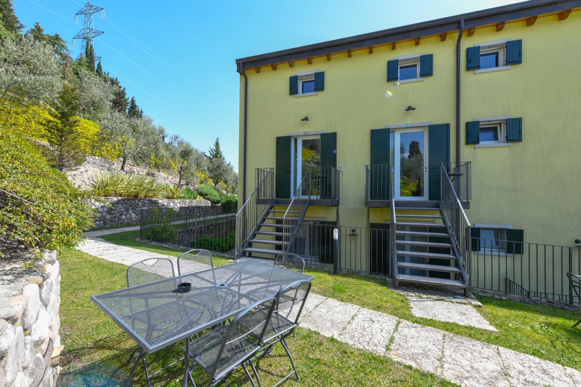 Residence Fontanelle Cavaion Veronese Exterior photo